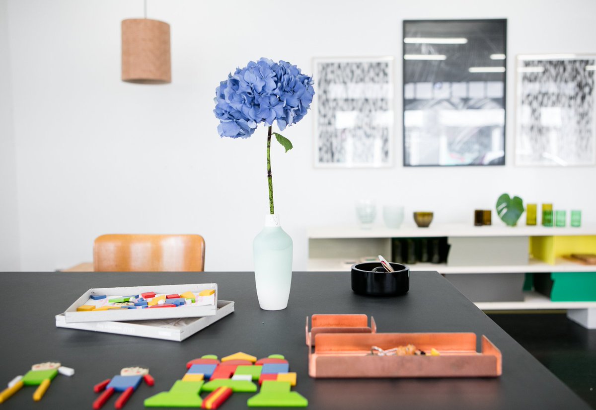 refurnished tweet media