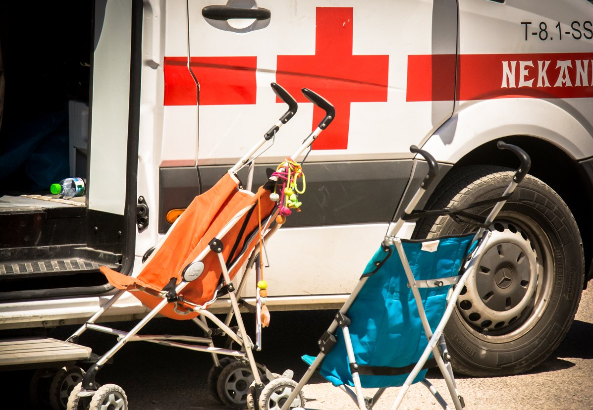 cruzvermella's tweet photo. Cruz Roja proporcionará atención integral a los #refugiados que llegan hoy a #Galicia: https://t.co/gumf5VOtxM https://t.co/275VSJh88s