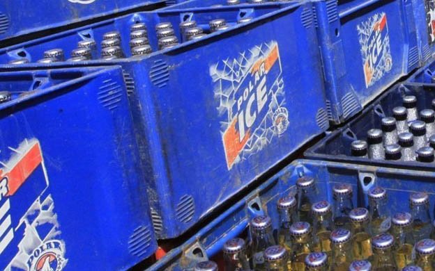 laverdadweb's tweet photo. Caja de cerveza Polar sube a ocho mil 500 bolívares https://t.co/O9dBi13AtO https://t.co/ihBgNoybIP