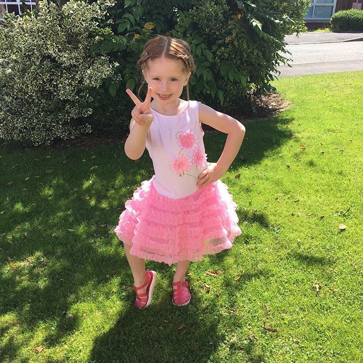 Peace, Love and Kate Mack! #fashionista #summer
instagram.com/p/BIVQk3FjuSF