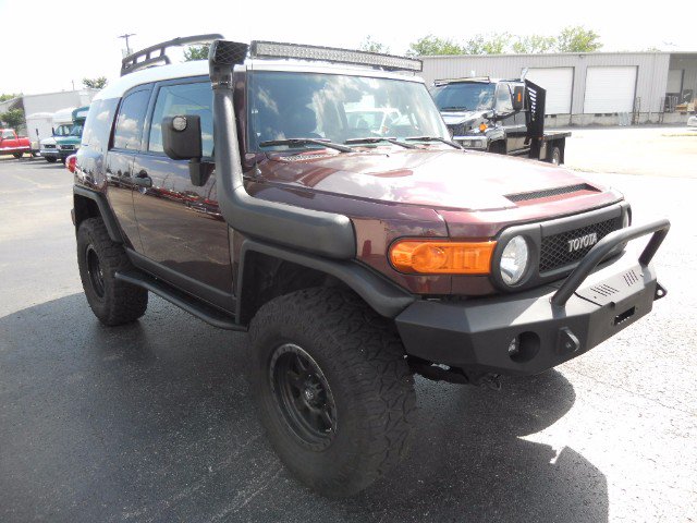 JimKirbyAuto's tweet photo. #Tuesday #Toyota #FJ #FJCruiser #SUV #4x4 #4WD #Offroad #JimKirbyAuto #JimKirbyAutomotive #VehicleSpotlight #Toyo https://t.co/FiYFW0N1BA