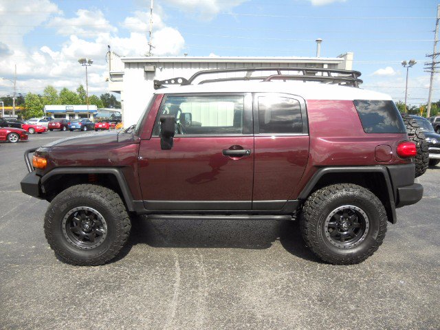 JimKirbyAuto's tweet photo. #Tuesday #Toyota #FJ #FJCruiser #SUV #4x4 #4WD #Offroad #JimKirbyAuto #JimKirbyAutomotive #VehicleSpotlight #Toyo https://t.co/FiYFW0N1BA