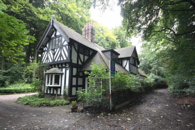 Save Worsley Lodge tweet media