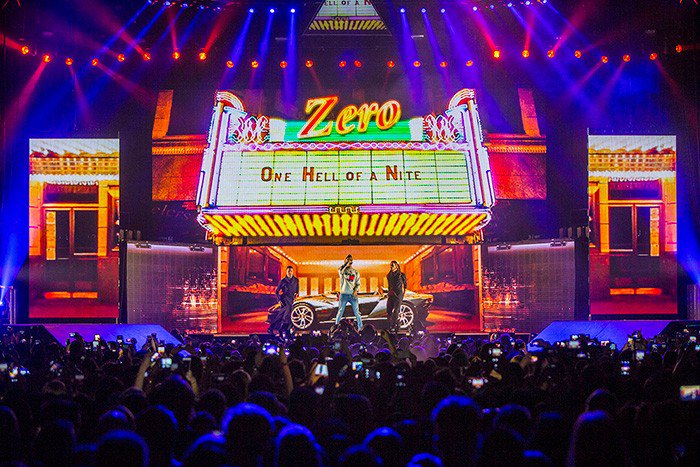 taitproducts's tweet photo. @kinesysprojects has been out with @HSLGroup on the #ChrisBrown tour. Kudo to all involved. https://t.co/ySH1rPS4f0 https://t.co/EbPMjwIeQV