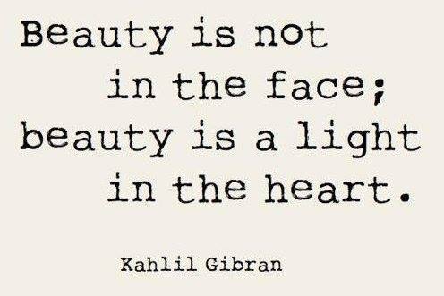 ElloiseIndiawed's tweet photo. This really is lovely. Have a beautiful Sunday #beauty #beautiful #heart #lightintheheart #kahlilgibran #inspire https://t.co/1HemVgKJGo