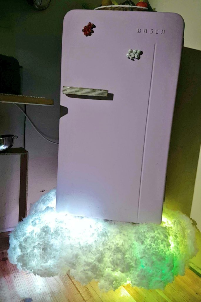 SFKchannel's tweet photo. Retweet if the Magic Fridge from #SFK looks perfect now!!! https://t.co/zGw5Gy4yc3