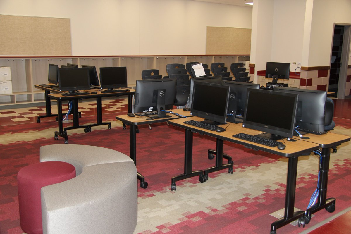 friscoisd's tweet photo. Our four new schools are looking fantastic! Here are some pictures from Miller Elementary in Little Elm. #ES39 https://t.co/OKdTKae9ON