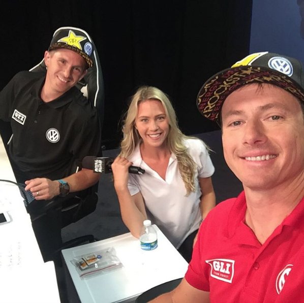 LIVE on twitch.tv! Check it out or go to rivalroad.com to play!!
#rivalroad #askrivalroad