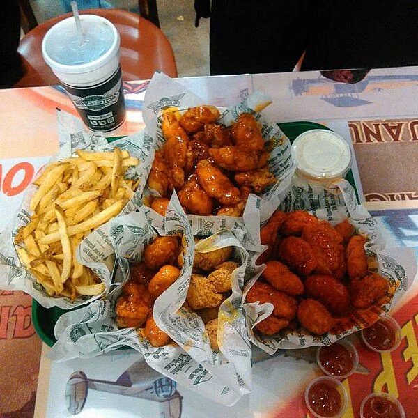 TheRealGoldenB's tweet photo. 60 cent BonelessWings!! All day TODAY!
at @wingstopmn
2100 Snelling Ave 
651-636-9464 https://t.co/RJtnSsGXTb