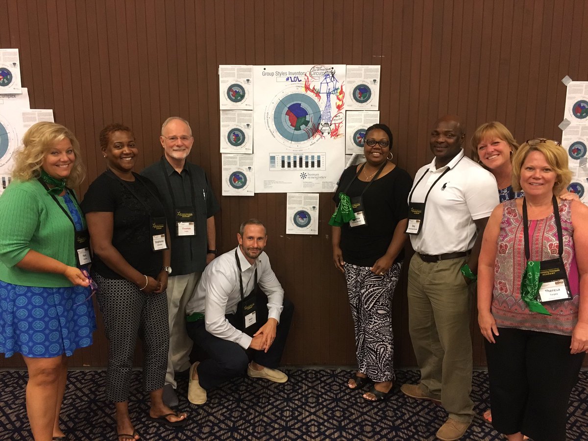 arlene_reading's tweet photo. Team #LOL.  #promisingprincipals https://t.co/aE9smuu0wT