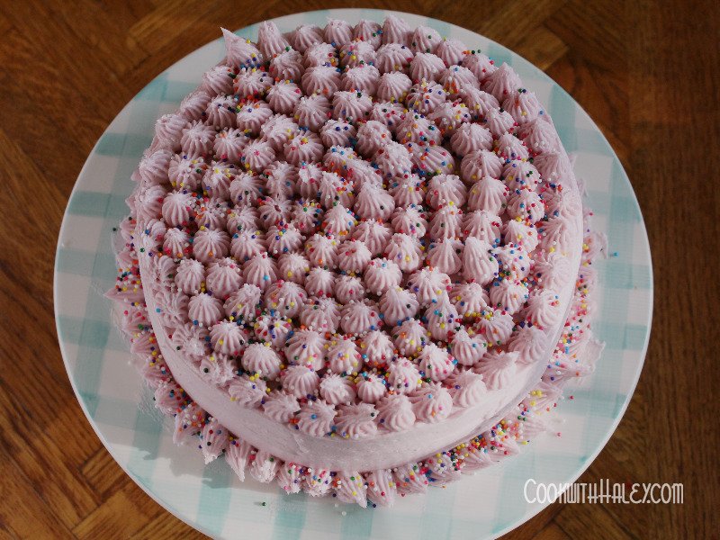 CookwithHaley's tweet photo. The wait is over! Read part 3 of my #cake experiment #baking #food #austinfoodblog https://t.co/ZNQQWbKpC2 https://t.co/CFoi0GF1fm