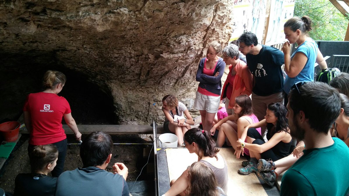 Grotta_Fumane's tweet image. #Researchers and #culturaloperators from @MUSE_Trento visited @Grotta_Fumane #palaeolithic #prehistory #IceAgeEurope