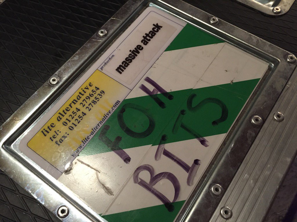 geeklapeeno's tweet image. FOH bits ...