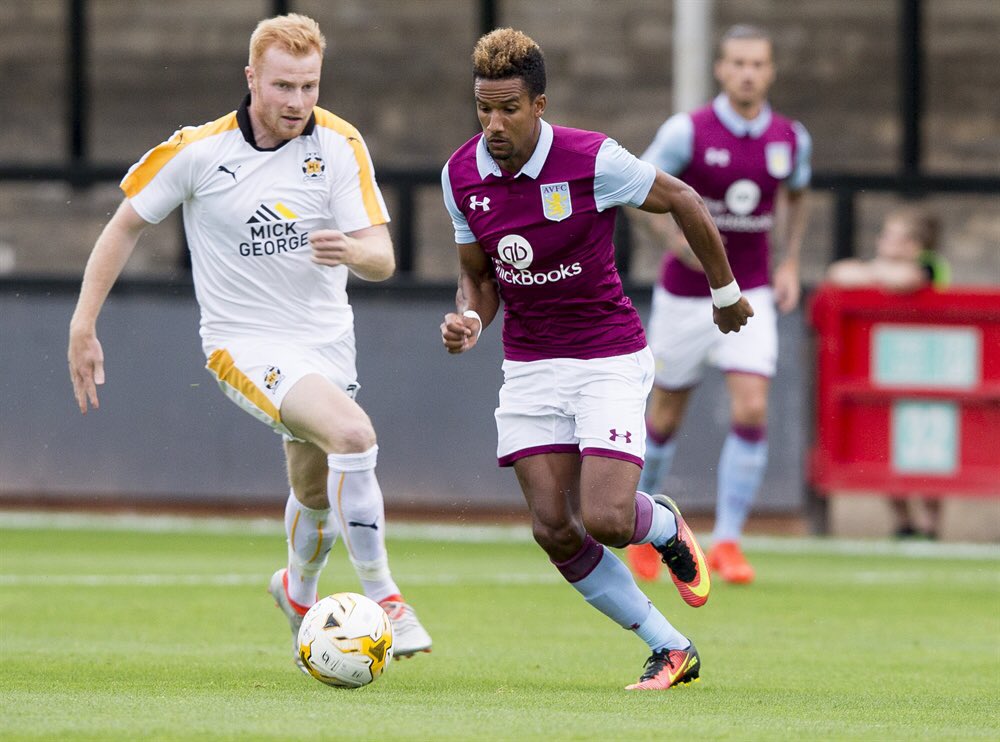 AstonVilla's tweet photo. HT: #CUFC 0-2 #AVFC – Goals from @Scotty_Sinclair and @RushCMPT earn deserved lead at the break. https://t.co/uK2ai2rsXO