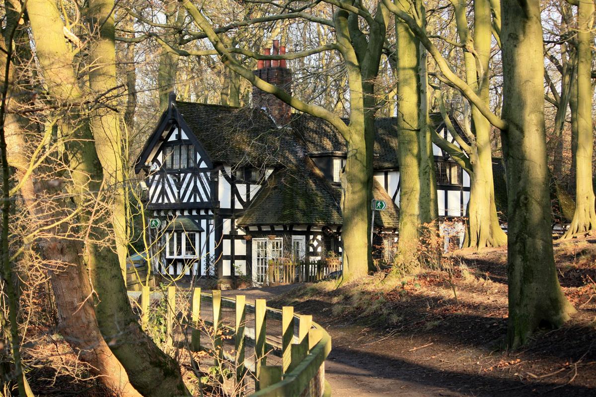 Save Worsley Lodge tweet media