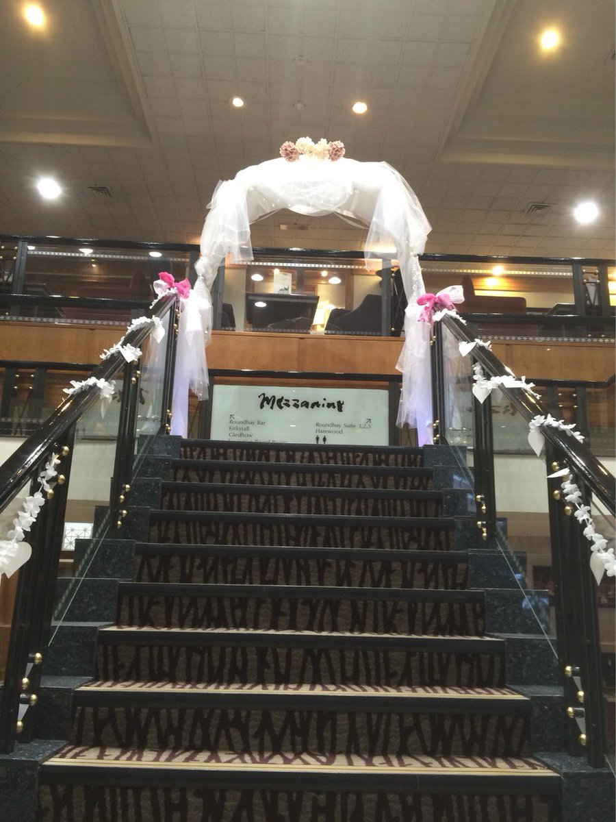 sweetshakesltd's tweet image. Wedding Arch Hire @crownePlazaLDS #garforth #garforthhour #sweetshakes #sweetshakesevents #crowneplazaleeds