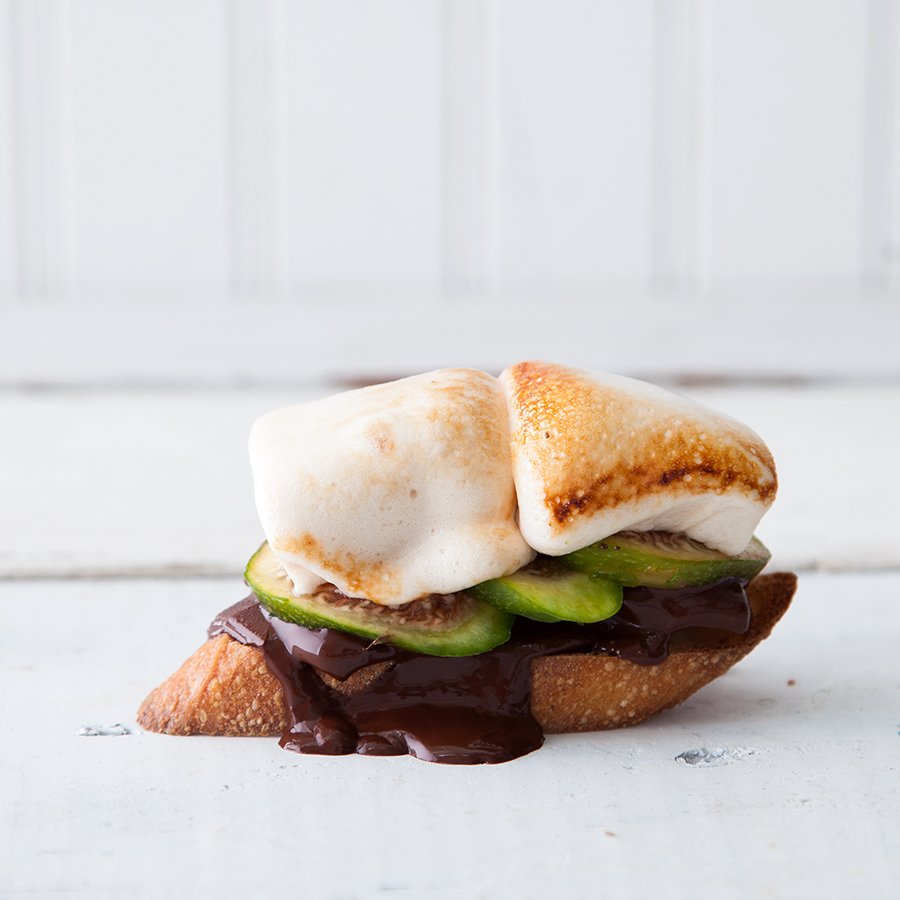 GoodEggs's tweet image. We're going to @food52's #F52SummerCamp with this s'more recipe in tow: bit.ly/2anQsuC #goodeggseats