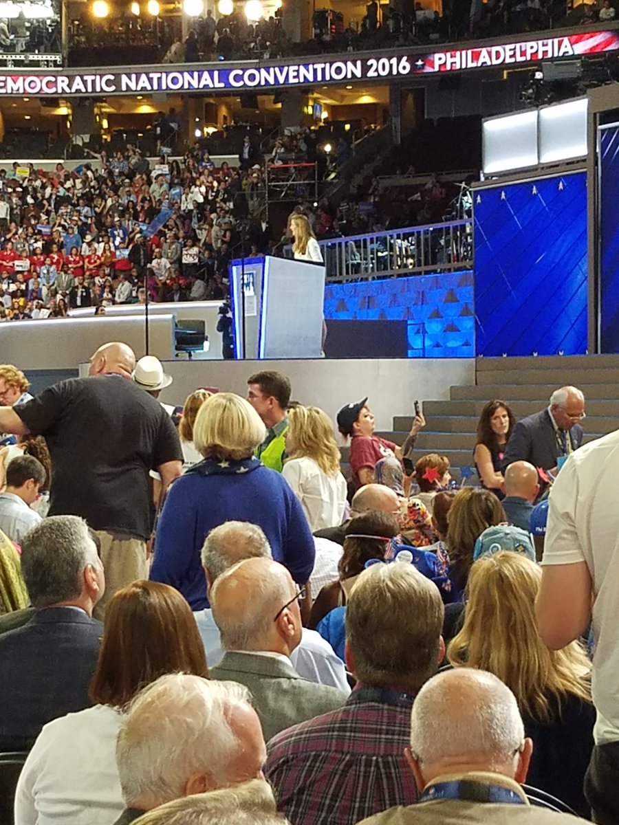 LancasterYDs's tweet photo. Shyla Nelson speaking on behalf of Senator Sanders https://t.co/WTlWihzSoS