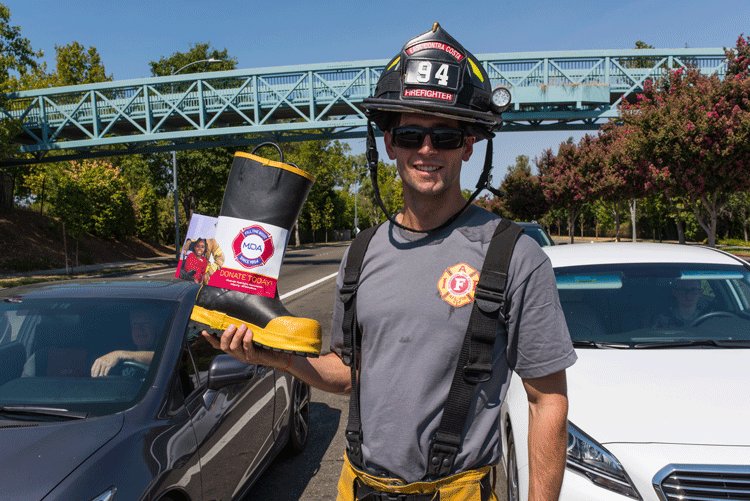 thepress_net's tweet image. The MDA Fill the Boot event is taking place at Balfour &amp;amp; Fairview in Brentwood.  Donate and #PayItForward