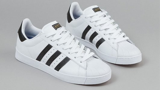 UrbanDaddy's tweet image. Our editors seem to have their eyes on these things. #FiveEasyPieces bit.ly/2aI6mPB