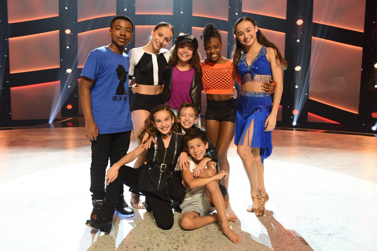DANCEonFOX's tweet photo. RETWEET if you loved the show last night! #SYTYCD https://t.co/yQ1jx0LTGp