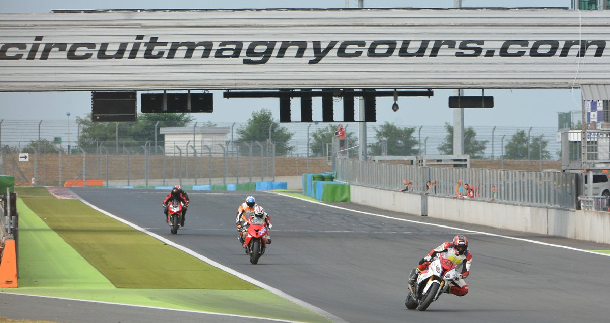 22.-24.07.2016 - Magny-Cours (F) - best lap 1:56.058 - top speed 265 km/h - BMW HP4