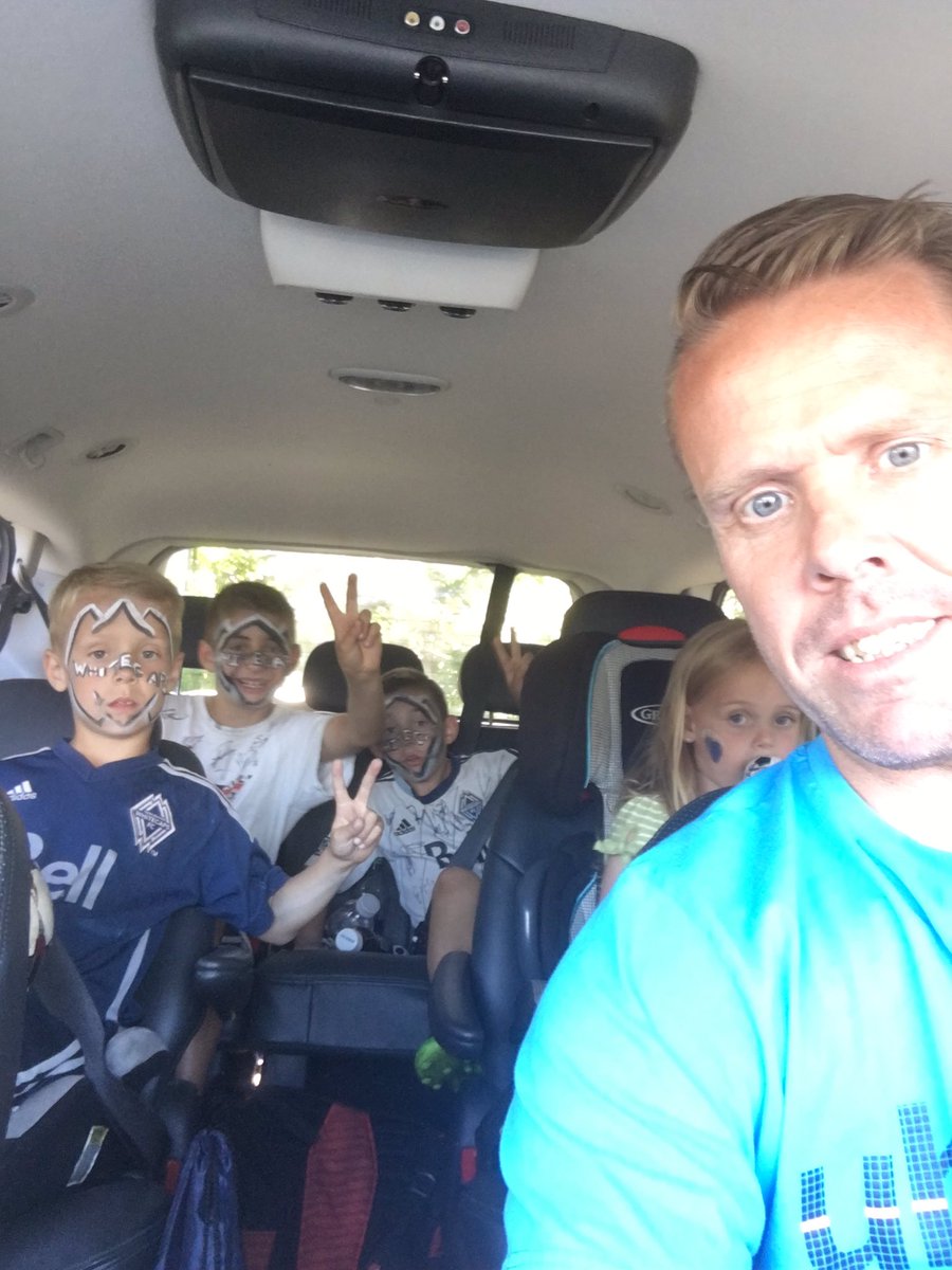 luccarovde's tweet image. Great day with all the @WhitecapsFC players at the open practice today👍🏼