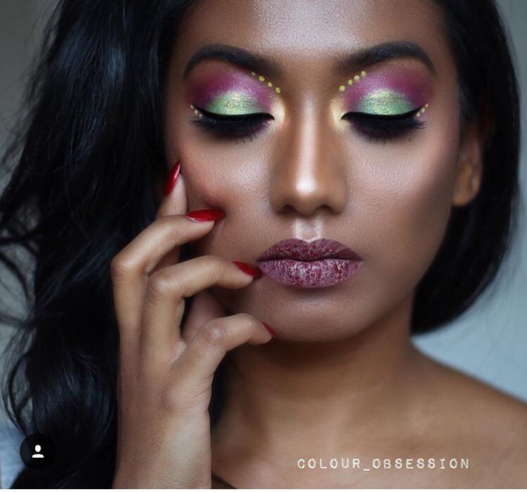 c_obsession's tweet photo. @SsssamanthaaMUA https://t.co/RbPqtyBqTI