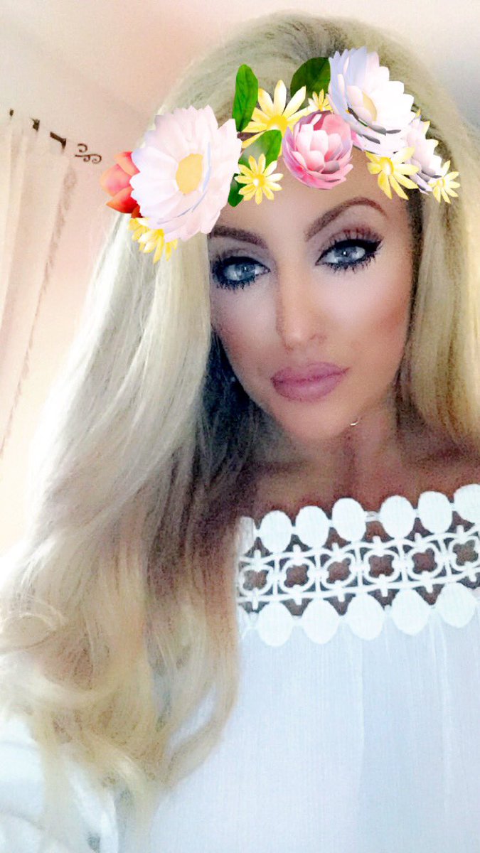 sallydavison92's tweet photo. 👸🏼 https://t.co/18rNBkUYFT