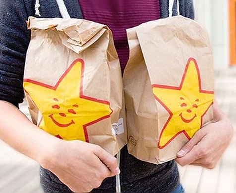 CarlsJrAU's tweet photo. Get your Carl's Jr. take away today! But be warned, our burgers can be a handful 😉 #handmade #handserved #handsfull https://t.co/eb9mAVpHRG