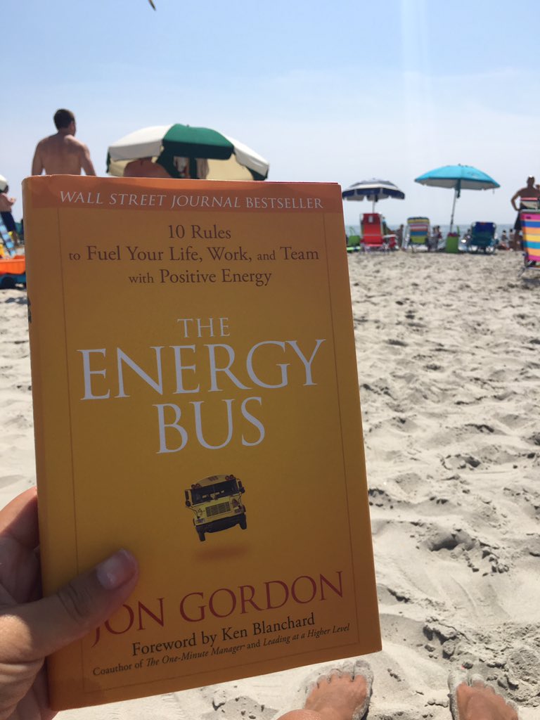 MrsONeilWFE's tweet photo. Beach reading ☀️ https://t.co/gUurU8lQq9
