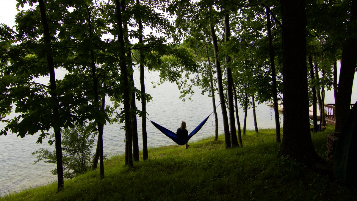 HeliosHammocks's tweet photo. What's up adventure junkies?! 30% off all hammocks right now through the end of July! Promo "HEAT0030" hurry up! https://t.co/HSquUsla6p