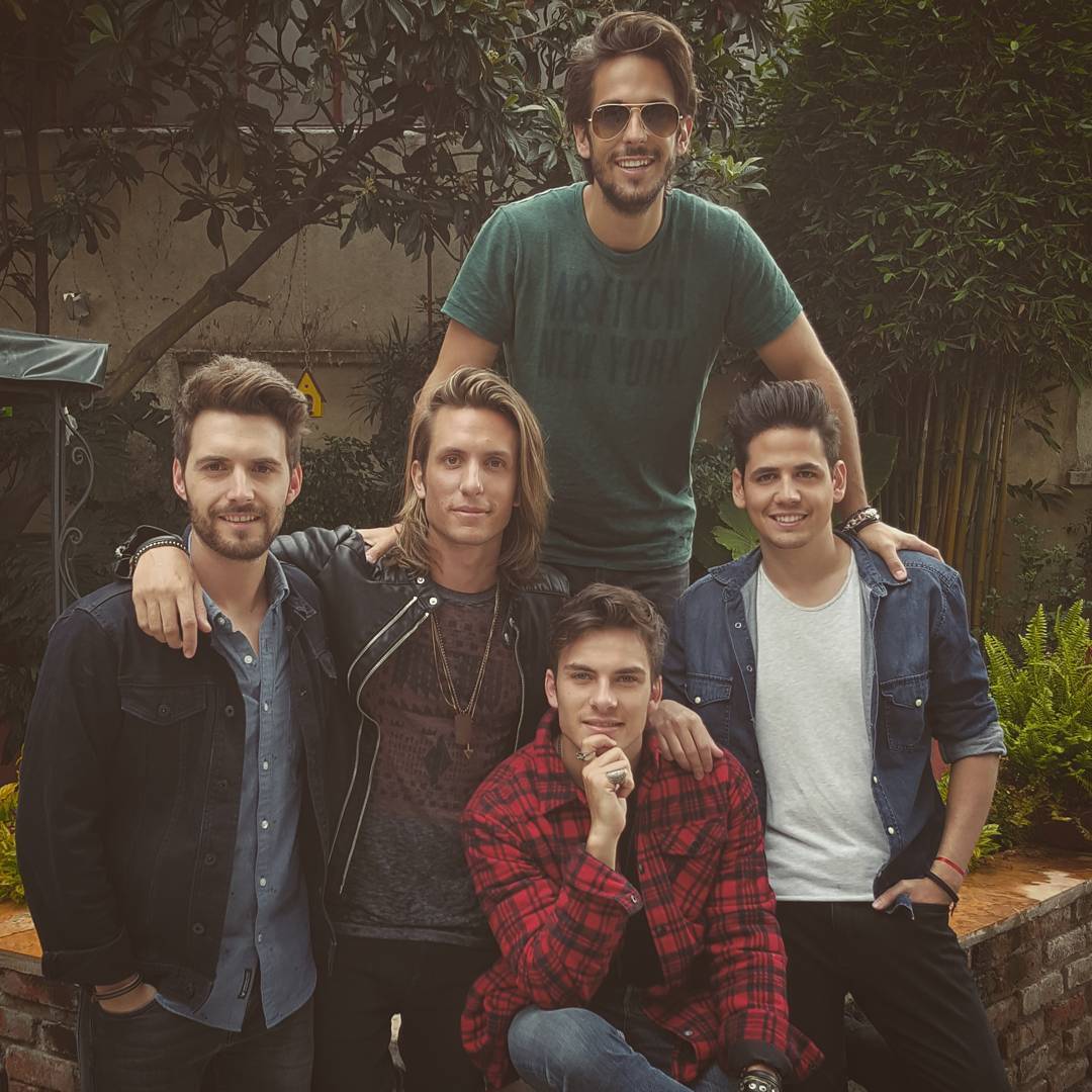 mariferbarquera's tweet photo. @Macduch @Soy977 @dvicioficial #Yoganoconroy #M&G Dviciosa de corazon💞 https://t.co/8TOddUDPcQ