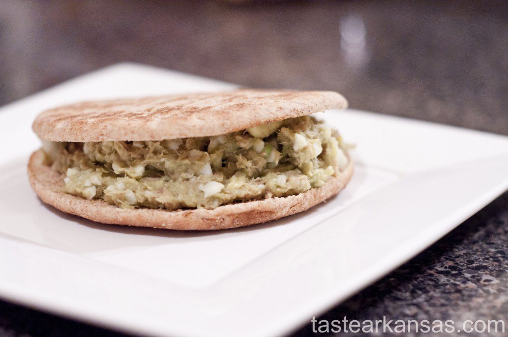 TasteArkansas's tweet photo. A simple little sandwich ~ Avocado Tuna Salad https://t.co/DQ5aTsQa9r #arkansasfood #arfb #summerfood https://t.co/obNERYbBMF