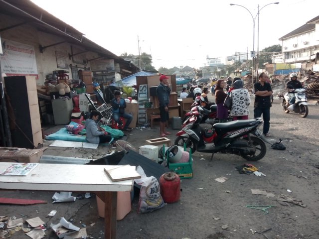 dr_masaro's tweet photo. kita warga stasion barat kota bandung sngt kecewa atas arogansi @PTKAI yg secara sepihak merampas hak hak kami https://t.co/5Po1Z6O5BN