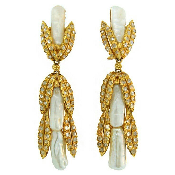 deepalinannu's tweet photo. #jewelry #indianwedding #luxuryjewels #jhumkas #earpendants 🙌🙆💋💋💖 https://t.co/71LZju0iMn