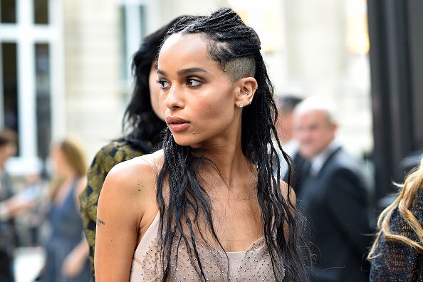 betonbrute's tweet photo. Zoë Kravitz arrives at Valentino Fashion Show during Paris Fashion Week: Haute Couture F/W 2016-2017. https://t.co/FoYkKGwKU5