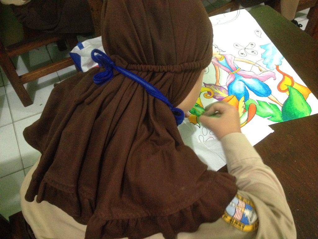 kisahdru's tweet photo. Tuh, seriusnya .. #DruGoesToSchool https://t.co/Ufcx6qf8EA