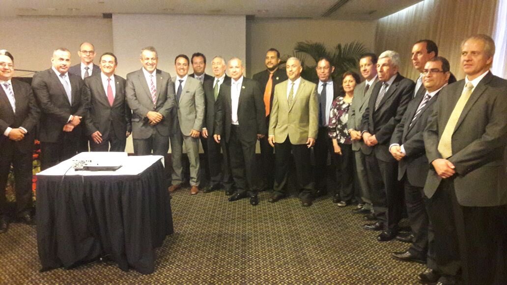 delpinoeulogio's tweet photo. Participamos en la juramentación de la nueva Junta Directiva de la Cámara Petrolera de Venezuela. | #PDVSA https://t.co/r0f1eaTUDN