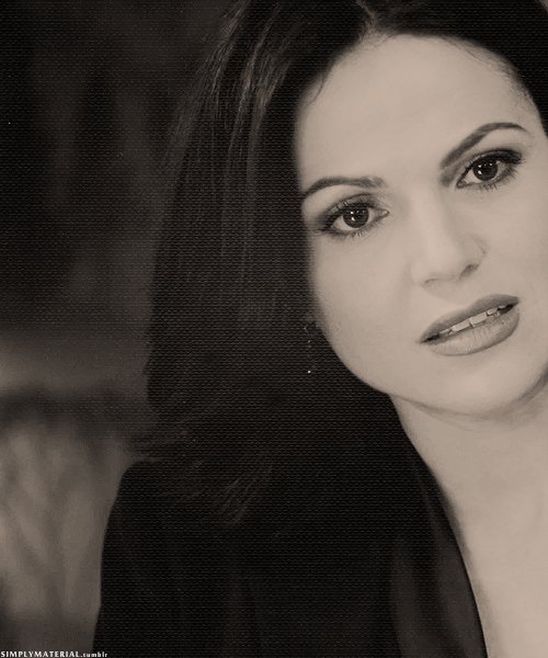 _TheEvilQueen's tweet image. ρ ℓ є α ѕ є 
     give me something to
     convince me that I
     am not a
                    м o n ѕ т e r