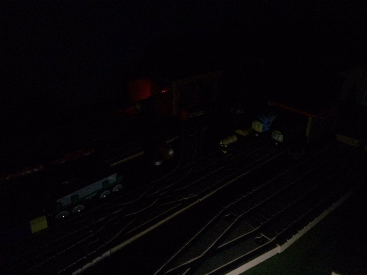 MikeMike123_'s tweet photo. Filming continues! #LeftToRust https://t.co/ZQ9mCCA2gr