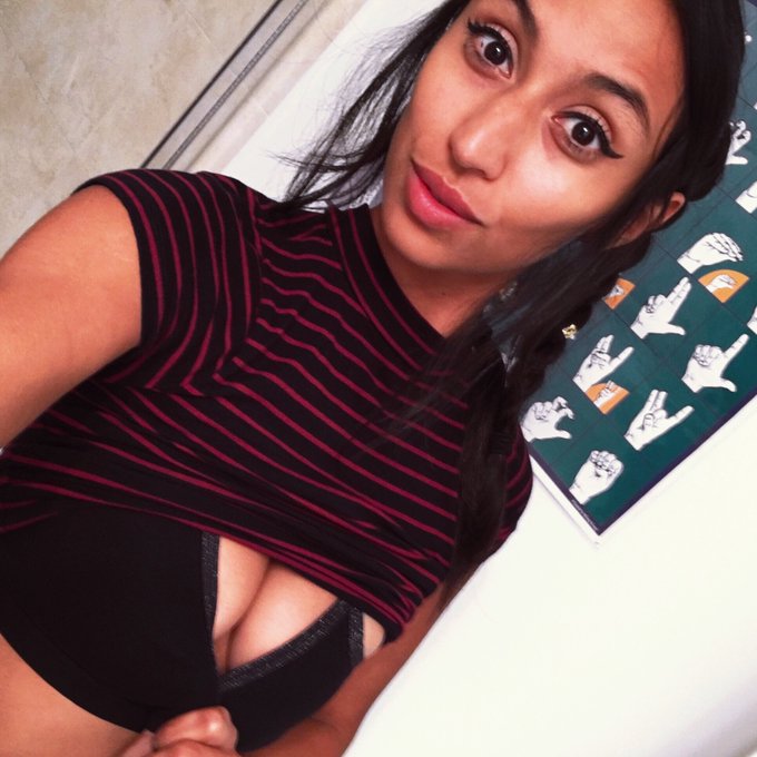 We're back! Come have some fun with us tonight! https://t.co/VgXWBtagxG #chaturbate @chaturbate https://t<a href="/tag/chaturbate"class="tags"><span>#chaturbate</span></a>