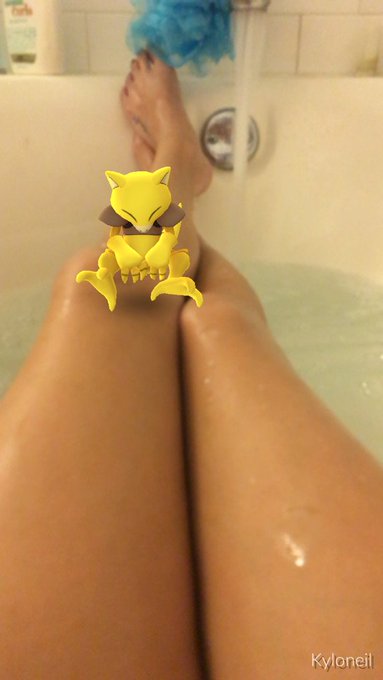 Bless whoever set the lure at the Pokéstop that I can reach from my bathtub https://t.co/IHhNM8nL8k