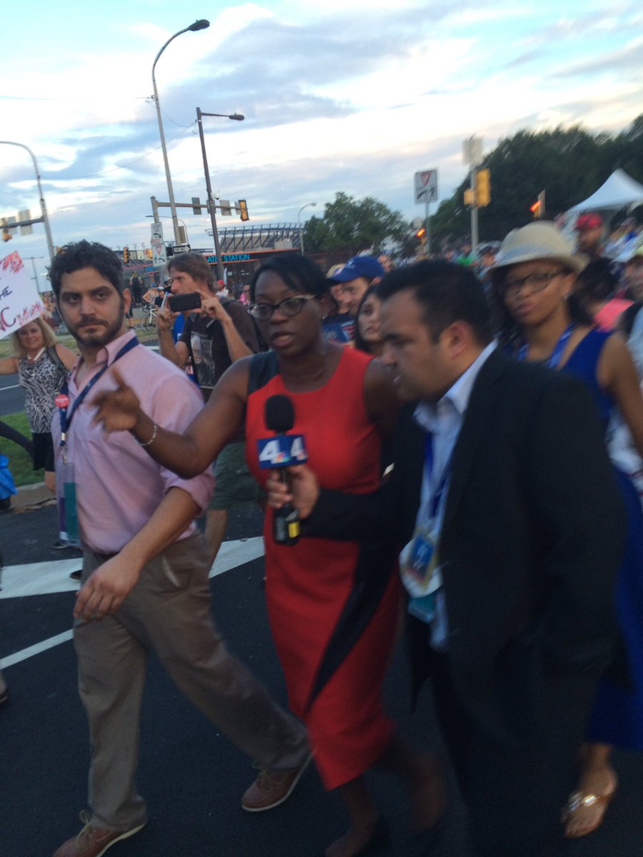 bradleyg621's tweet photo. @ninaturner walking with the people through the streets! #DemsInPhilly #OccupyDNC https://t.co/xHlGjHySKG