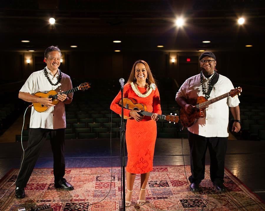 HISessions's tweet photo. Today in studio, Raiatea Helm!! Mahalo for sharing your beautiful music with us! @raiateamusic #hisessions https://t.co/EPsTHL6W9r
