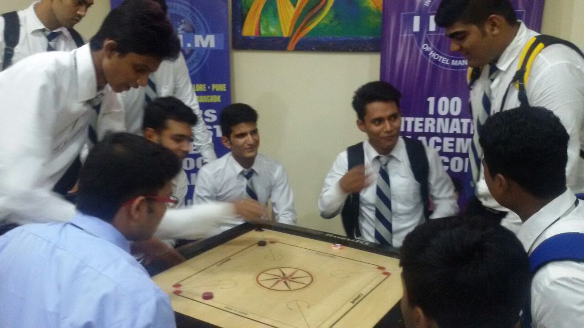 ajitfnb's tweet photo. #enjoyment is the part of #hospitality.1st year enjoying #indoor #games #tea-break #iihmjaipur @IIHMHOTELSCHOOL https://t.co/EEhyujvatc