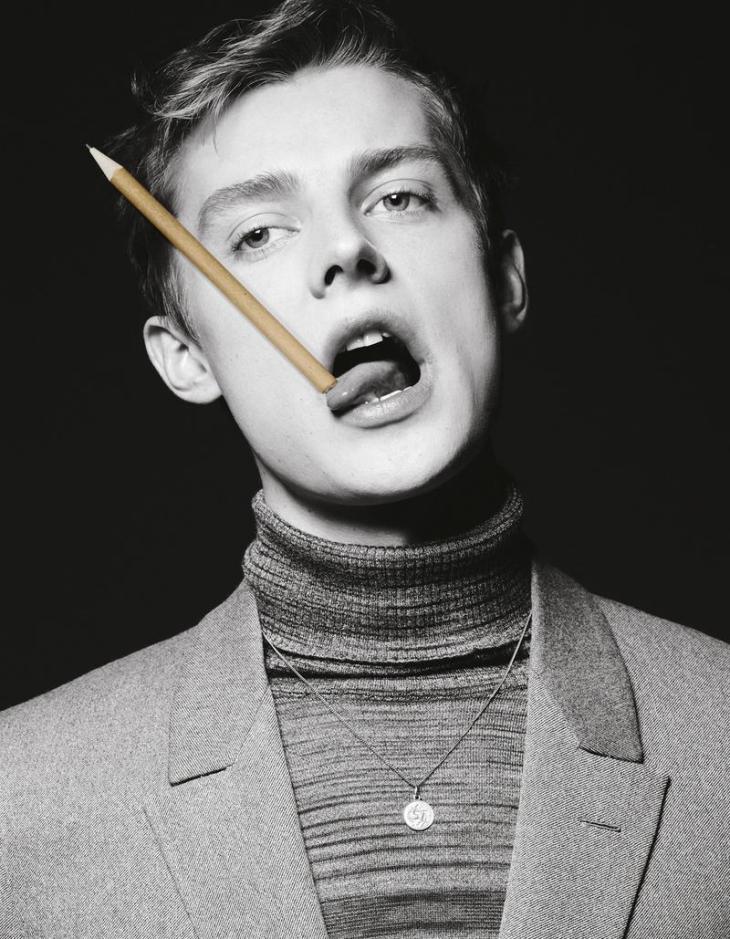 StealBoyStyle's tweet photo. Janis Ancens นายแบบเชื้อสาย ลัตเวียน กับการถ่ายแฟชั่นแนว Surreal Art ของ Un-Titled Project
ถ่ายภาพโดย Emilio Tini https://t.co/E45vQzDskU
