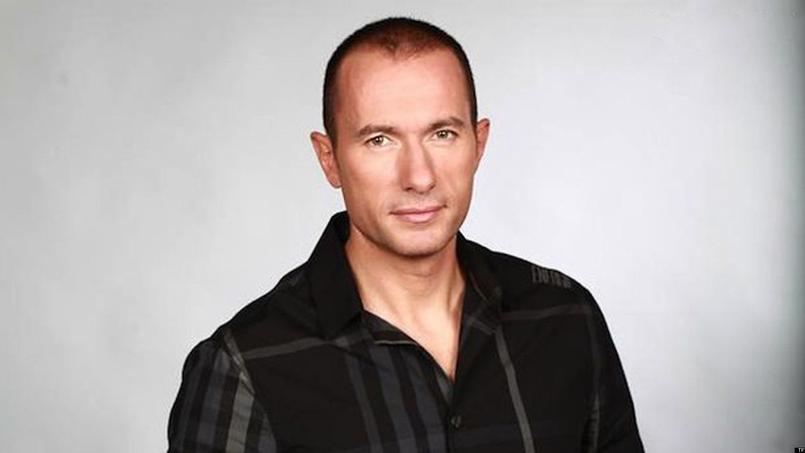 L_ENORME's tweet image. Je ne connais pas la personne. Mais si il faut la sauver je propose ces 2 personnes. #savemarinajoyce