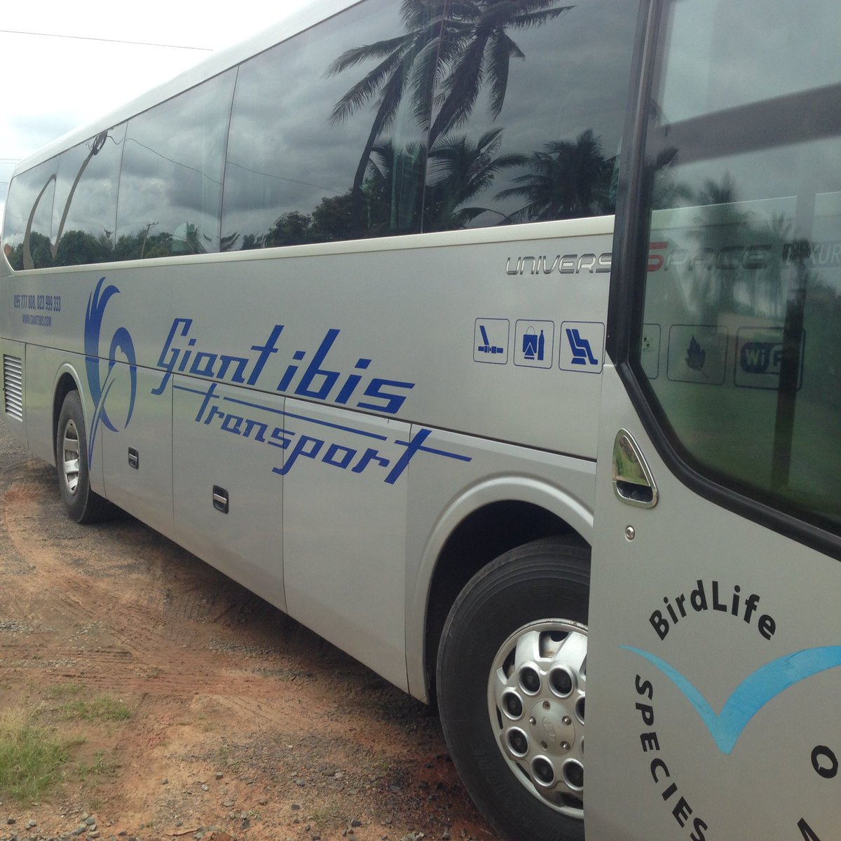 CampsAsia's tweet photo. The public transport ride of choice on the Phnom Penh to Siem Reap road #Cambodia https://t.co/ggB5rXiixp