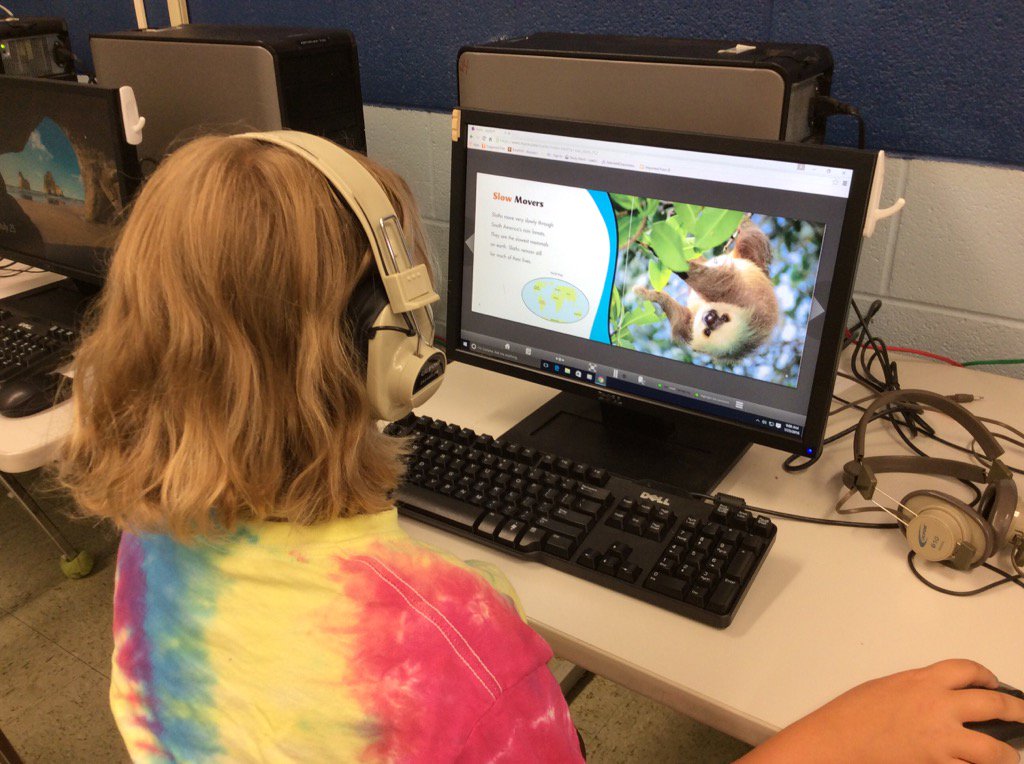 Ninnieof4's tweet photo. Sloth story using MyOn during Safari Camp #teachfentress#readtobeready https://t.co/iu4r1zzM7N